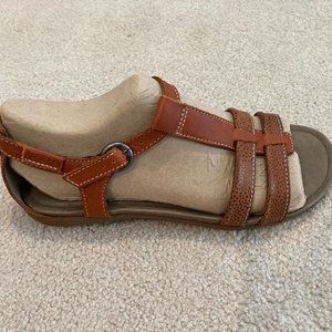 Keen Rose City T-Strap Sandal - NEW
